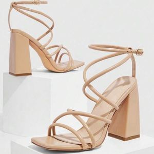 Strappy Nude Heels - Size 7.5 BRAND NEW/UNWORN